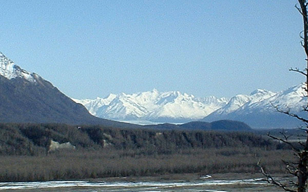 GlennHwyKnikGlacierView