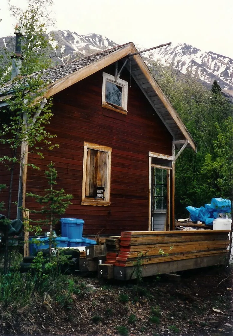 Cottage & renovation supplies 1995