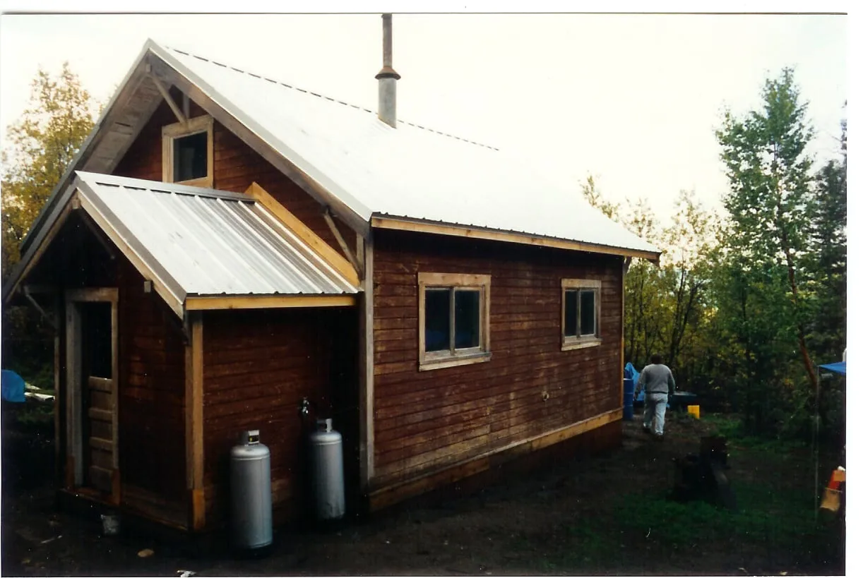 New roof & foundation completed 1995