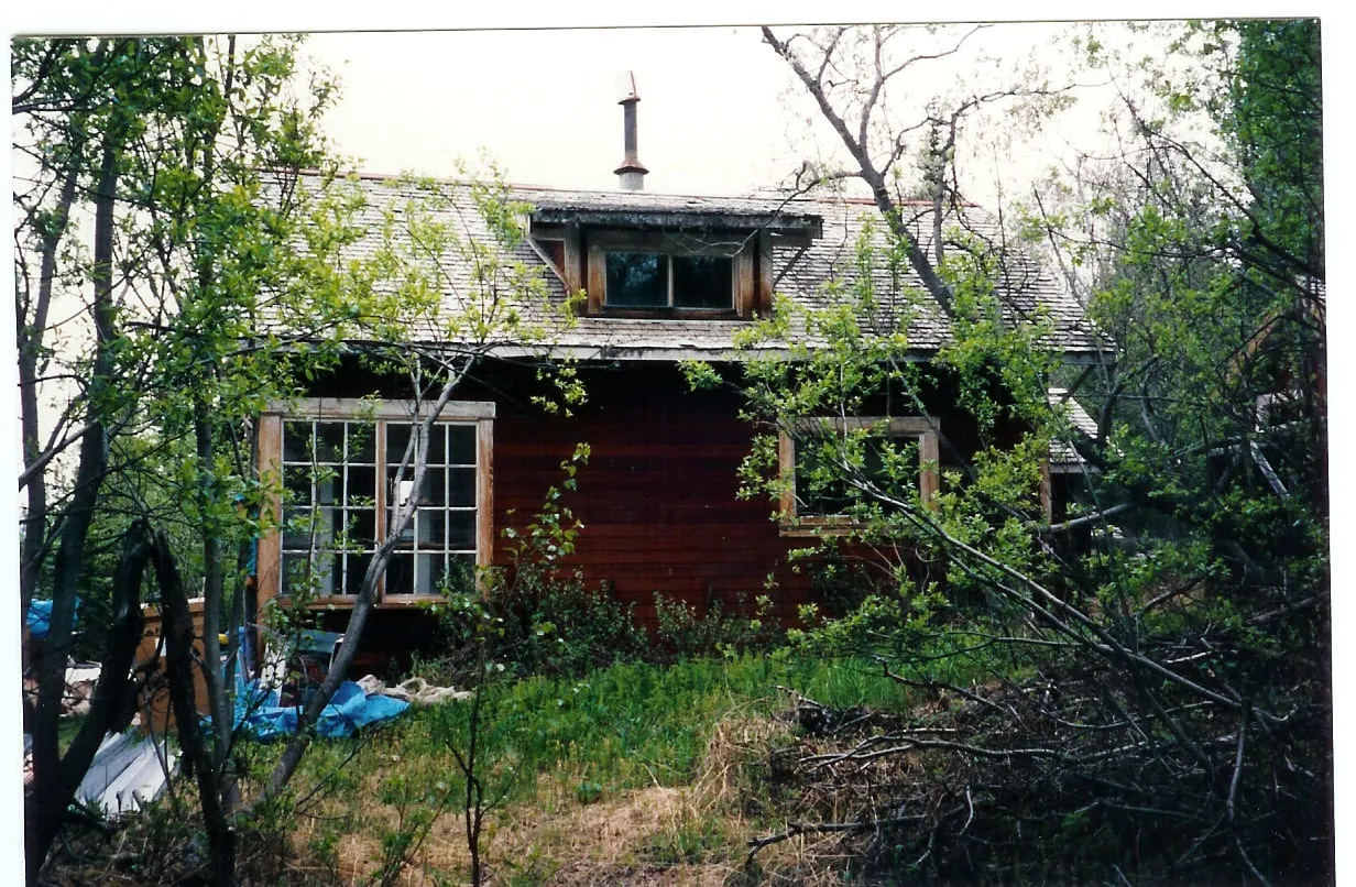 House before renovation 1995